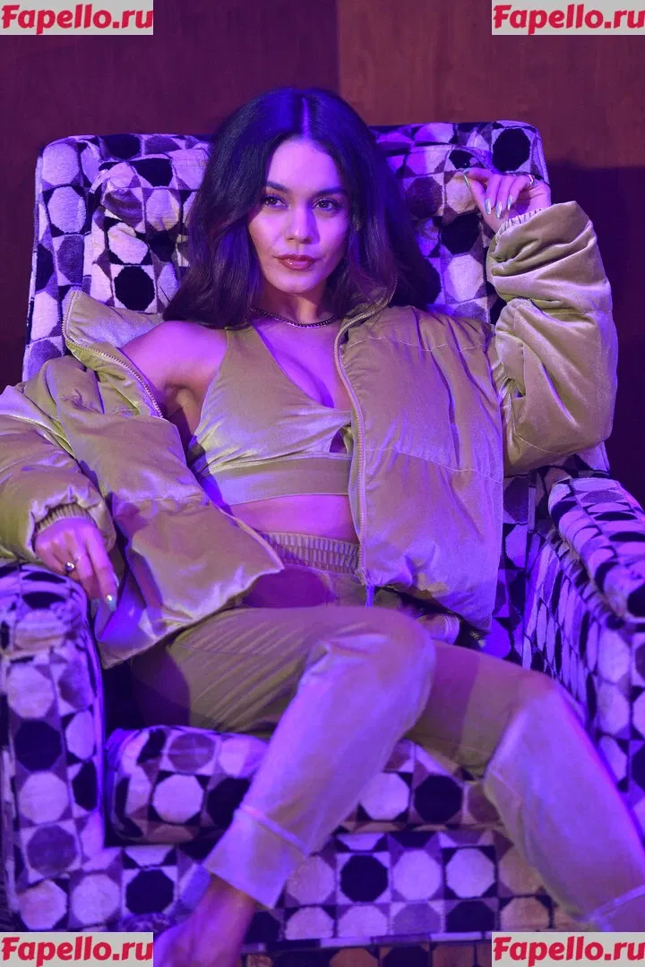 Vanessa Hudgens Onlyfans Photo Gallery 