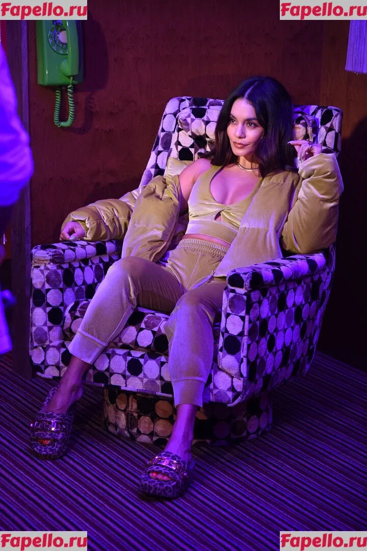 Vanessa Hudgens Onlyfans Photo Gallery 