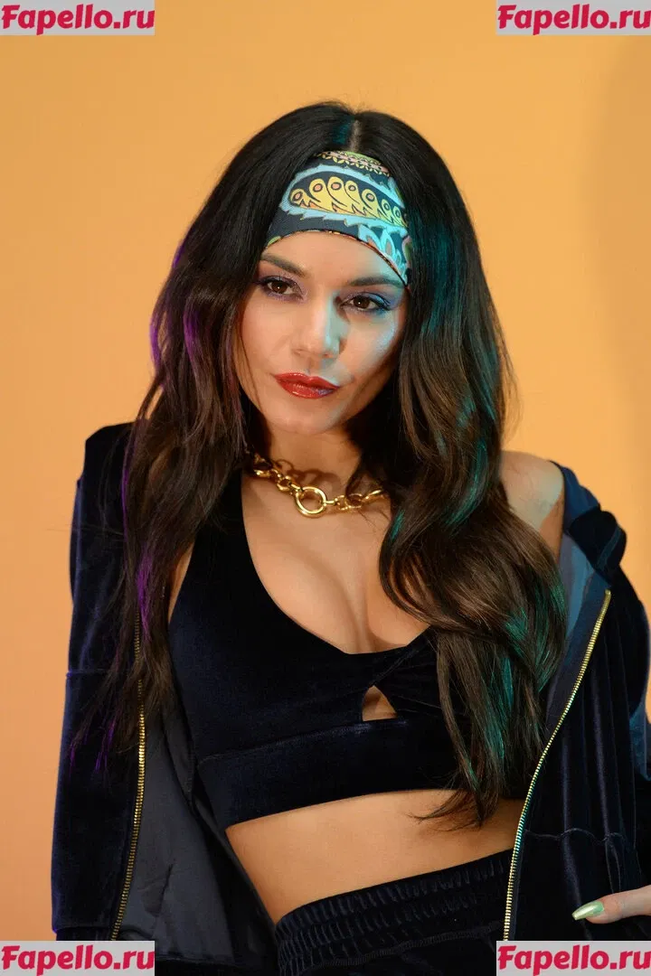 Vanessa Hudgens Onlyfans Photo Gallery 