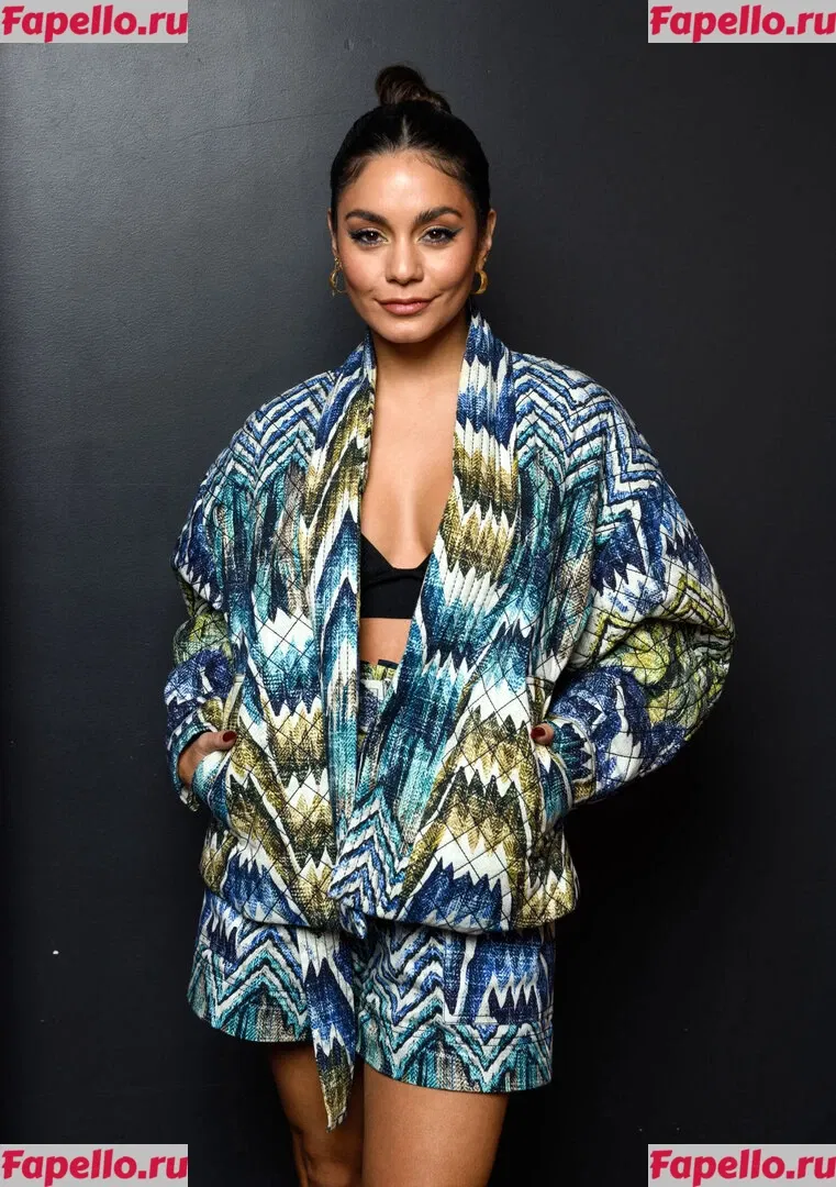 Vanessa Hudgens Onlyfans Photo Gallery 