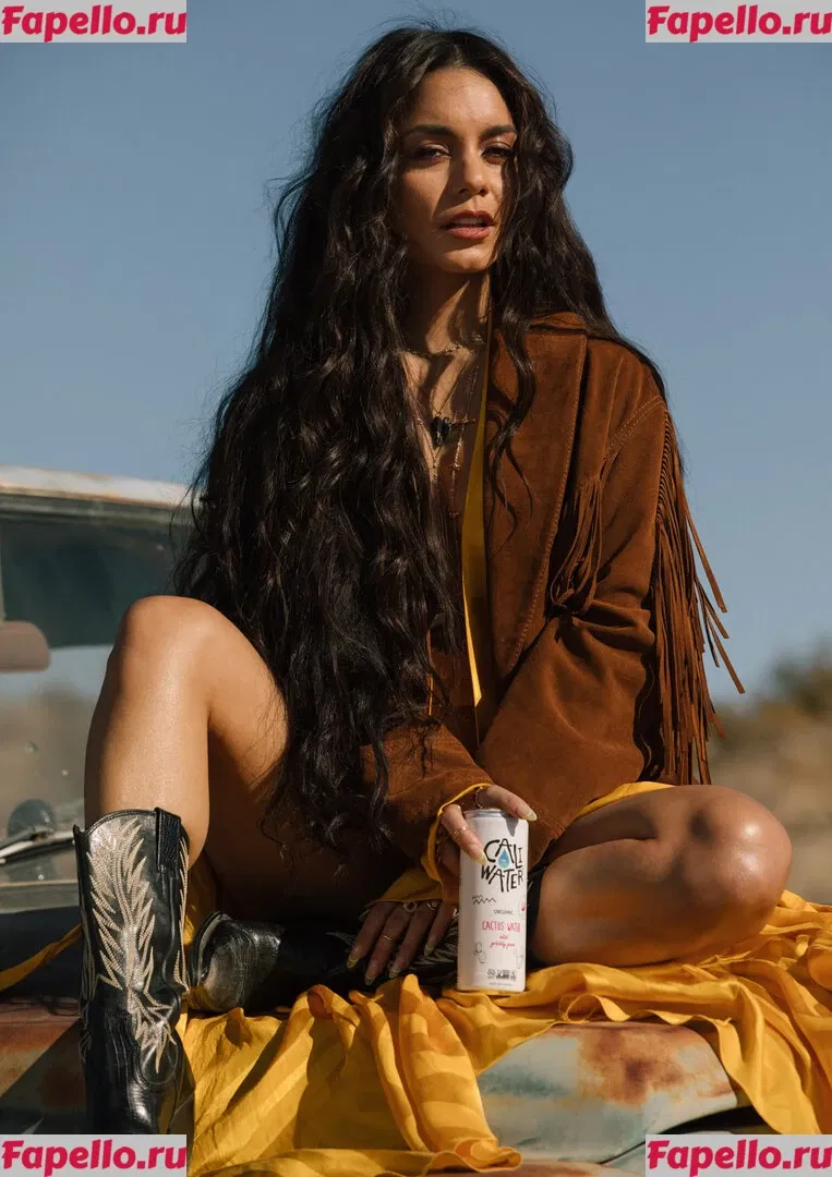 Vanessa Hudgens Onlyfans Photo Gallery 