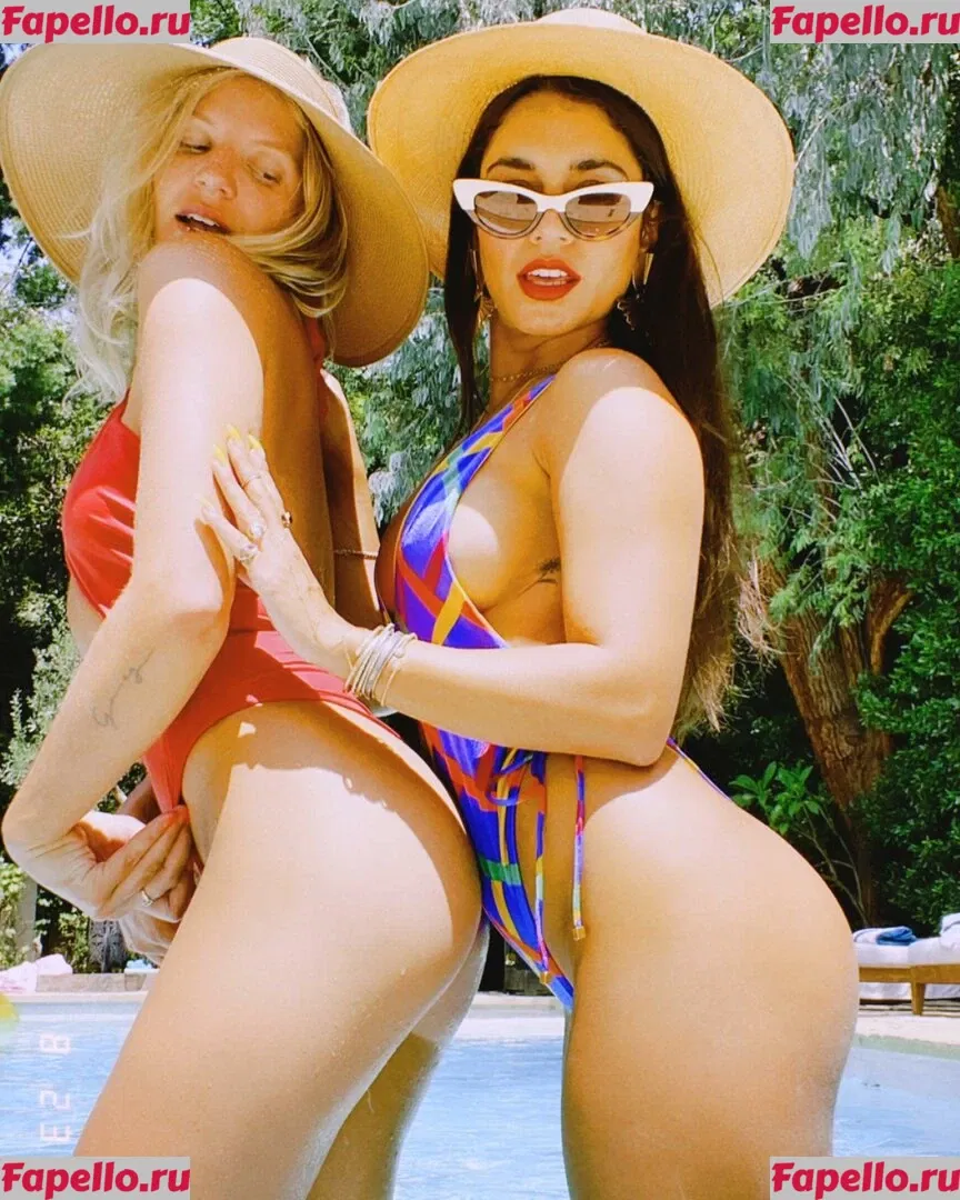 Vanessa Hudgens Onlyfans Photo Gallery 