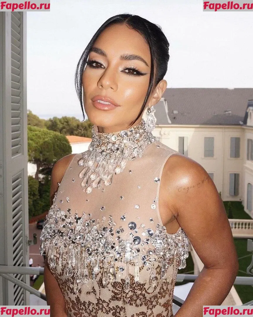 Vanessa Hudgens Onlyfans Photo Gallery 
