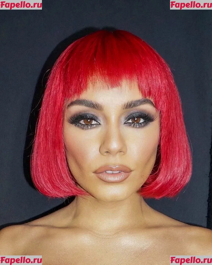 Vanessa Hudgens Onlyfans Photo Gallery 