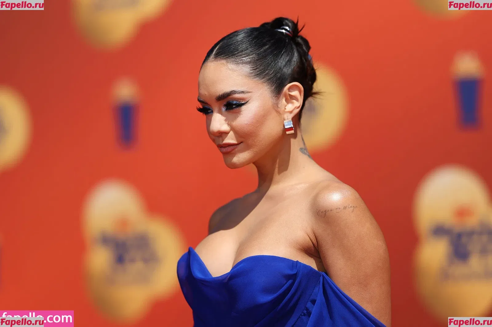 Vanessa Hudgens Onlyfans Photo Gallery 