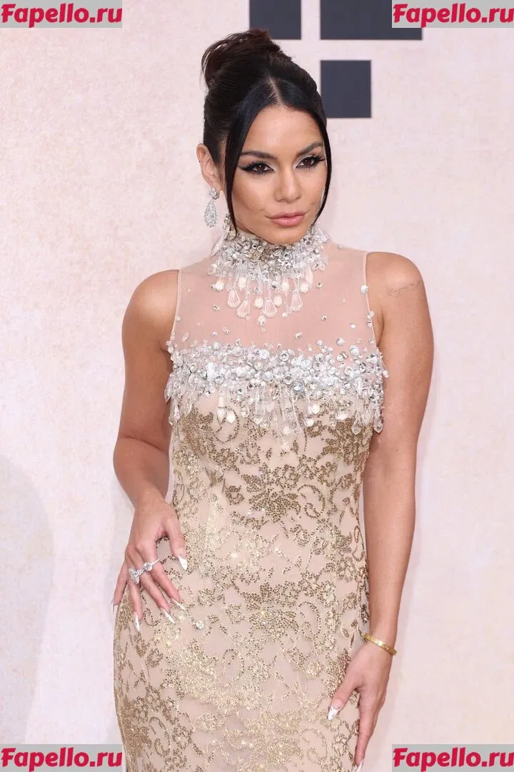 Vanessa Hudgens Onlyfans Photo Gallery 