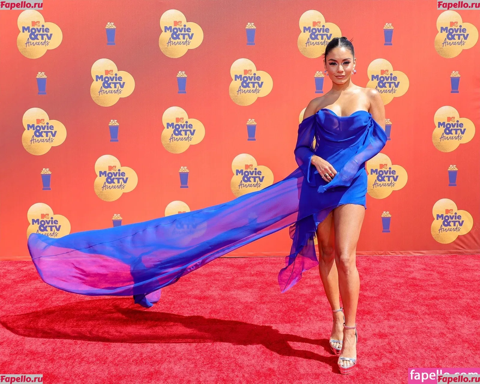 Vanessa Hudgens Onlyfans Photo Gallery 
