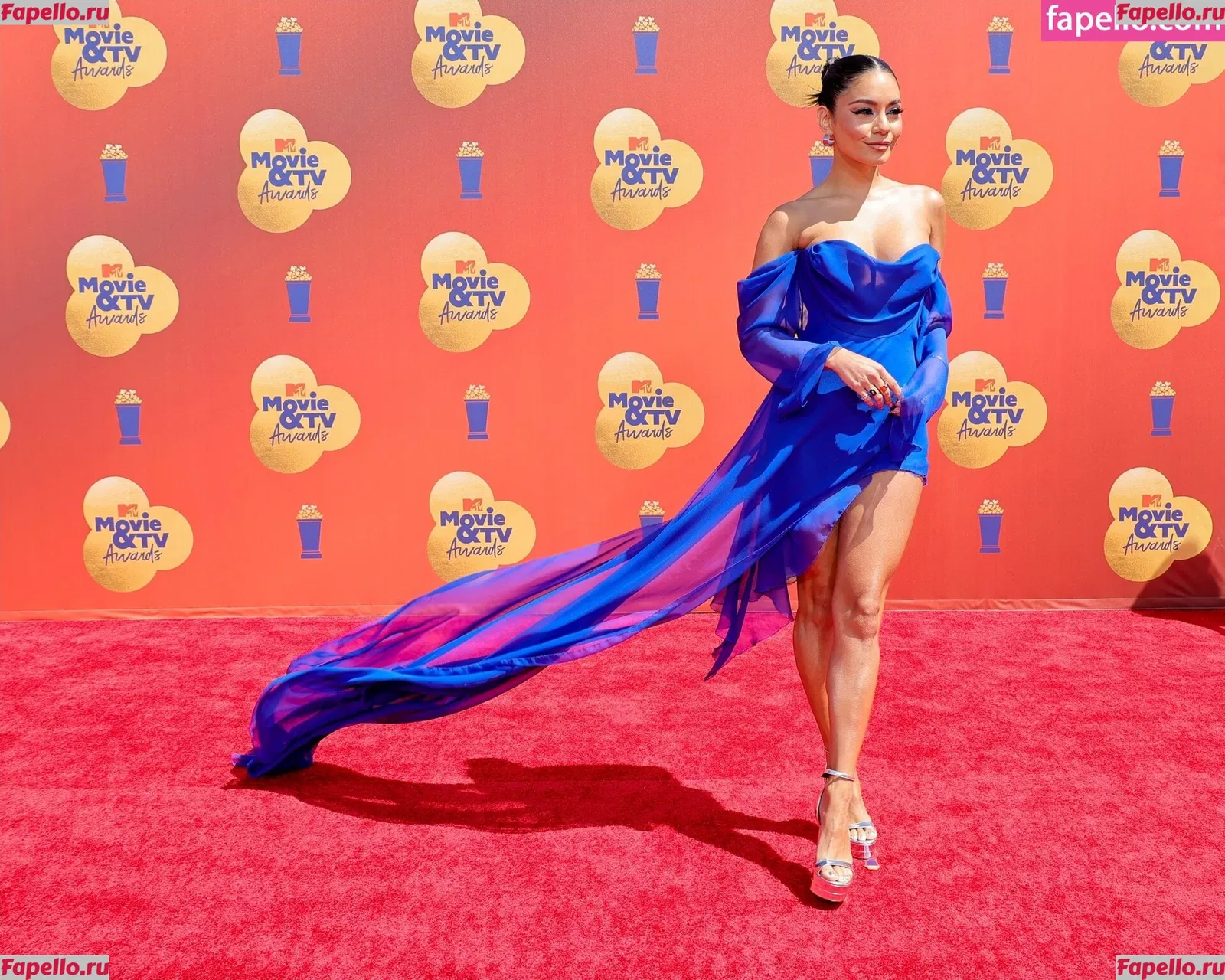 Vanessa Hudgens Onlyfans Photo Gallery 