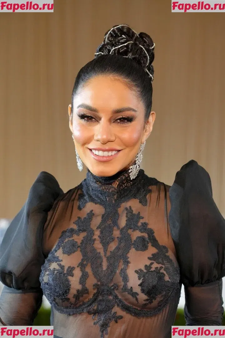 Vanessa Hudgens Onlyfans Photo Gallery 
