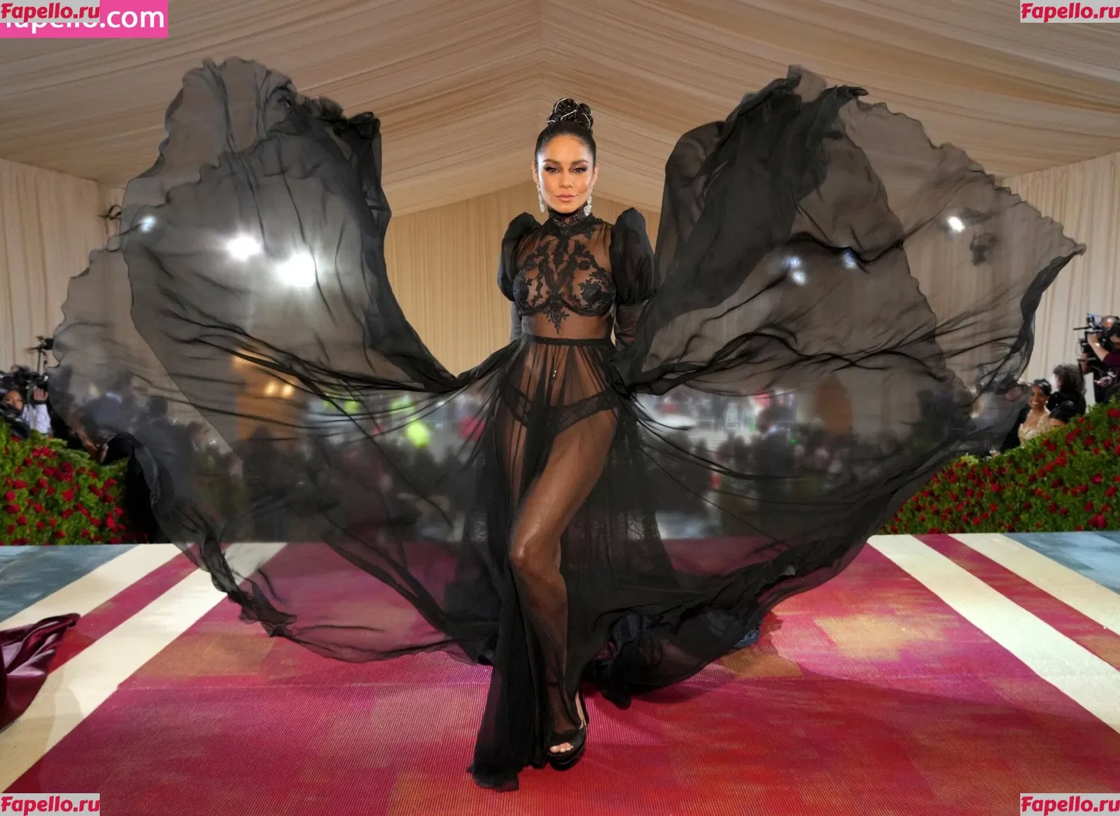 Vanessa Hudgens Onlyfans Photo Gallery 