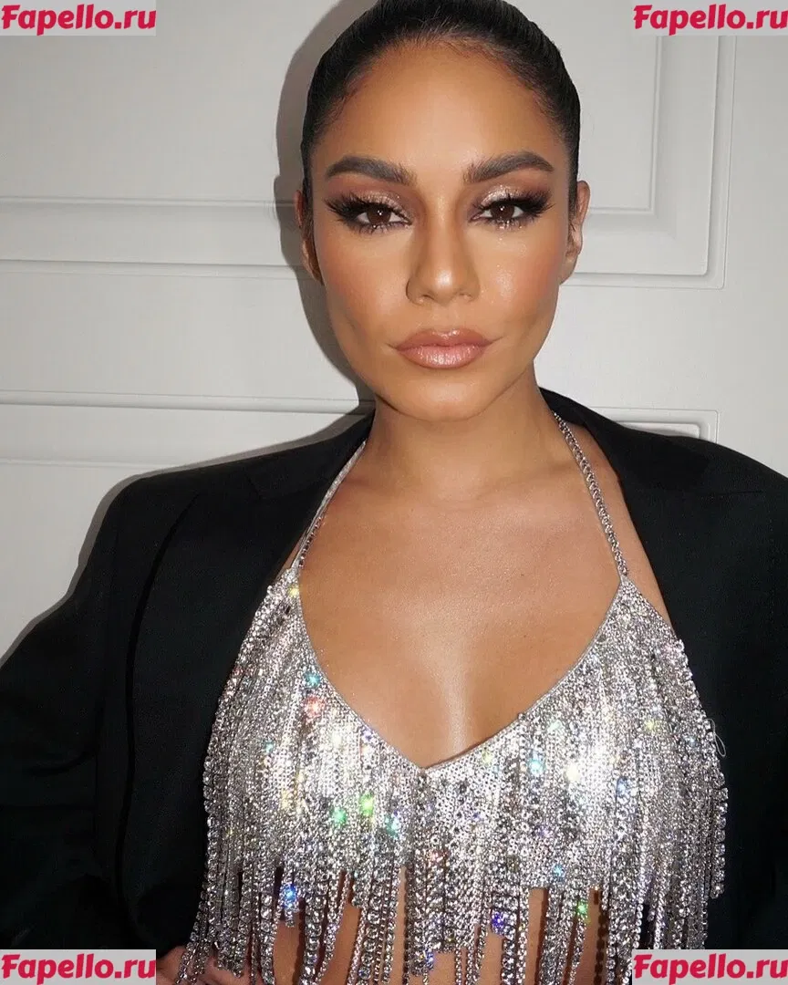 Vanessa Hudgens Onlyfans Photo Gallery 