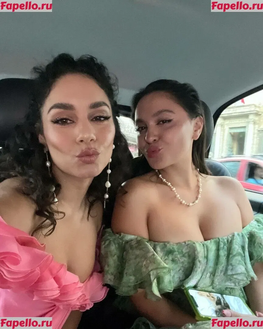 Vanessa Hudgens Onlyfans Photo Gallery 