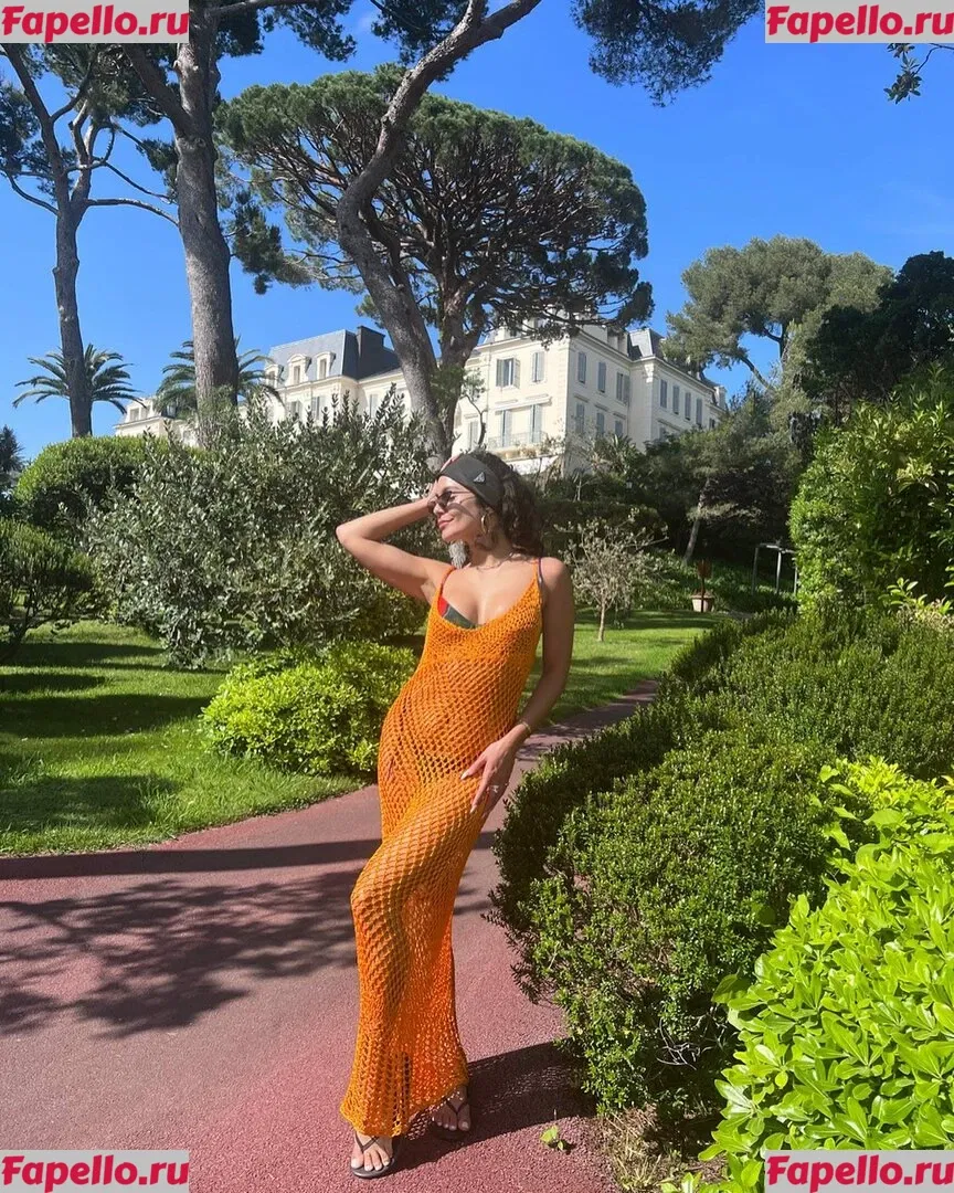 Vanessa Hudgens Onlyfans Photo Gallery 