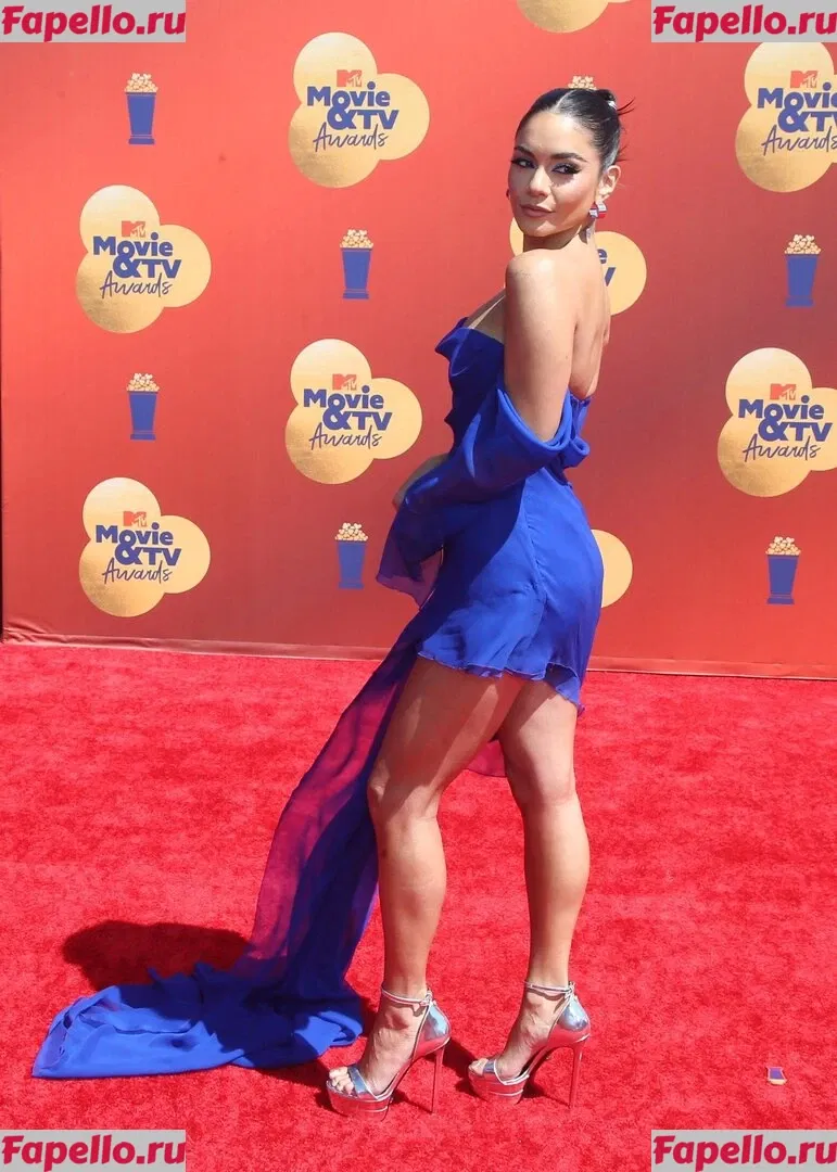Vanessa Hudgens Onlyfans Photo Gallery 
