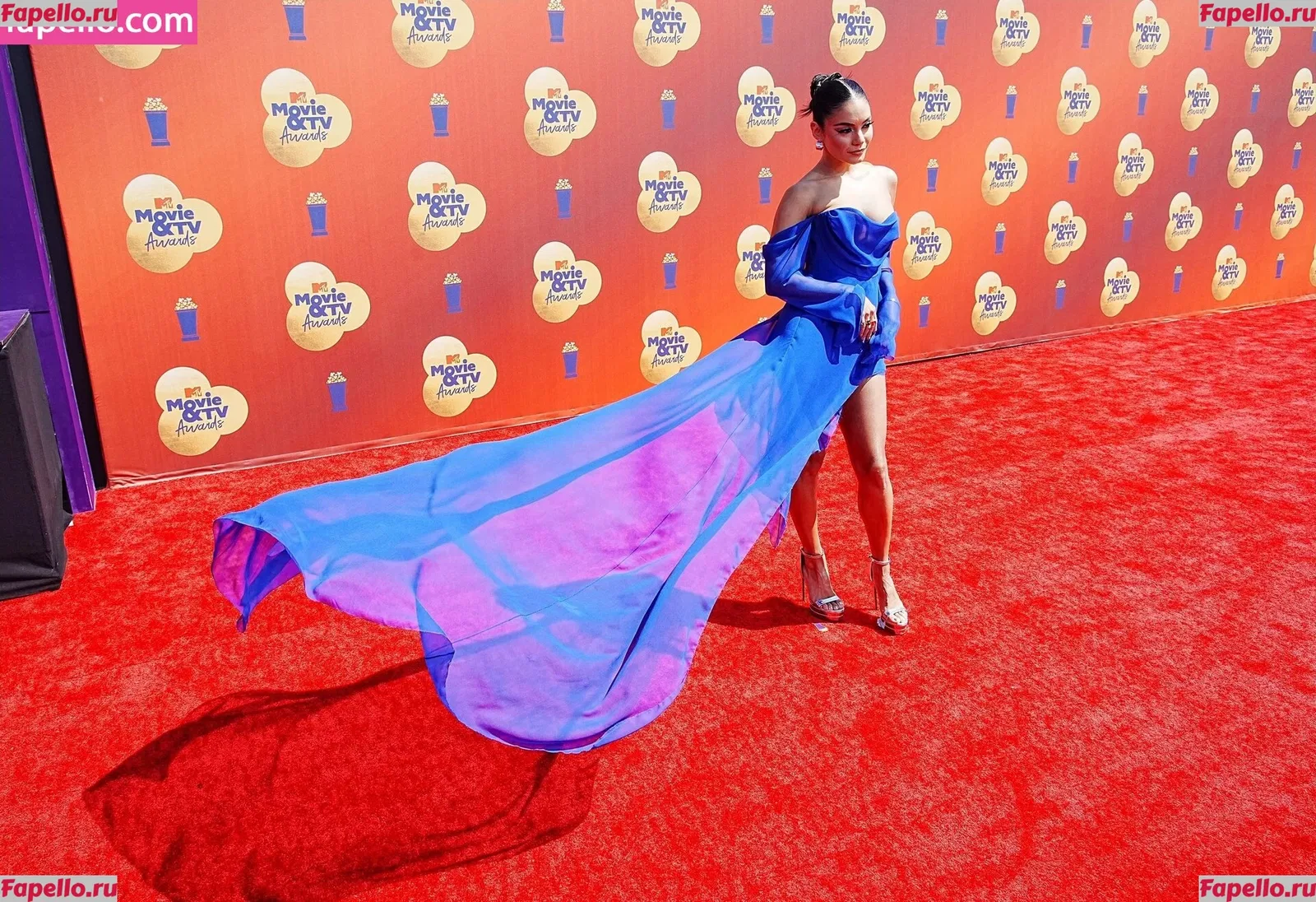 Vanessa Hudgens Onlyfans Photo Gallery 