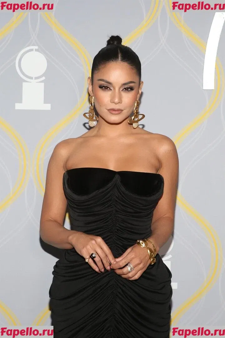 Vanessa Hudgens Onlyfans Photo Gallery 