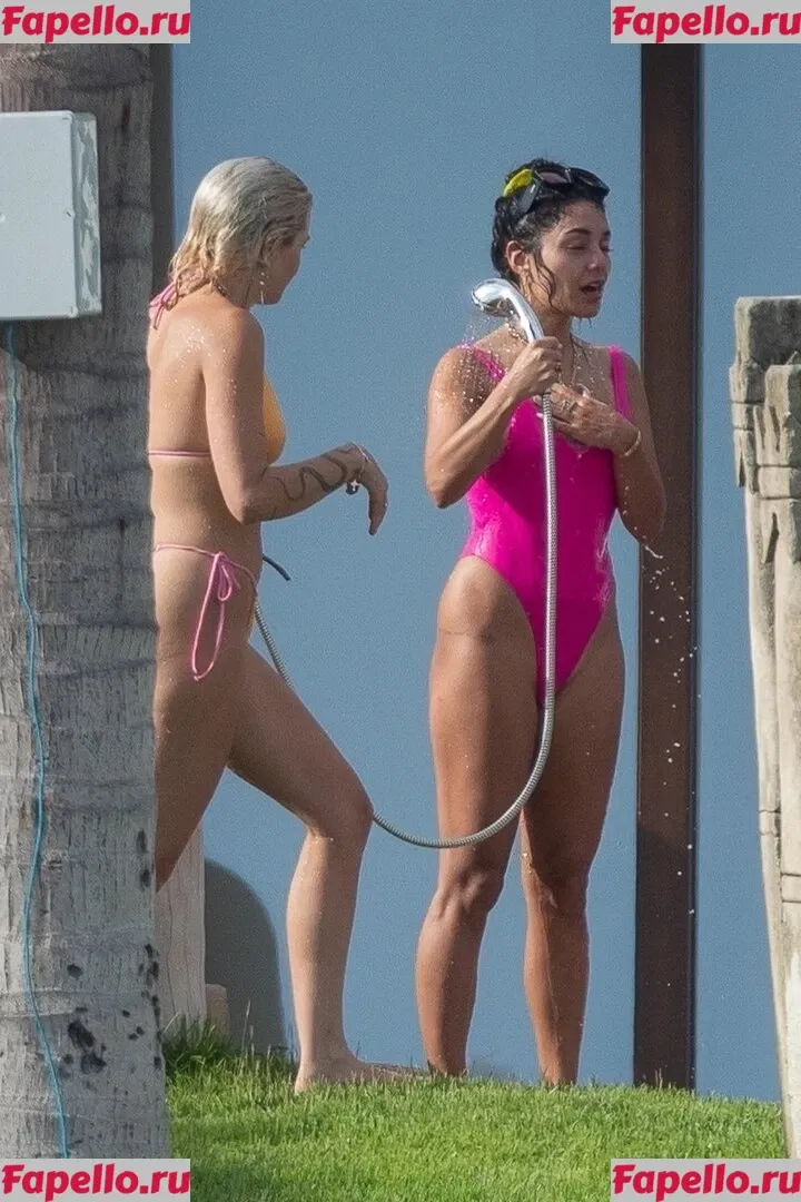 Vanessa Hudgens Onlyfans Photo Gallery 
