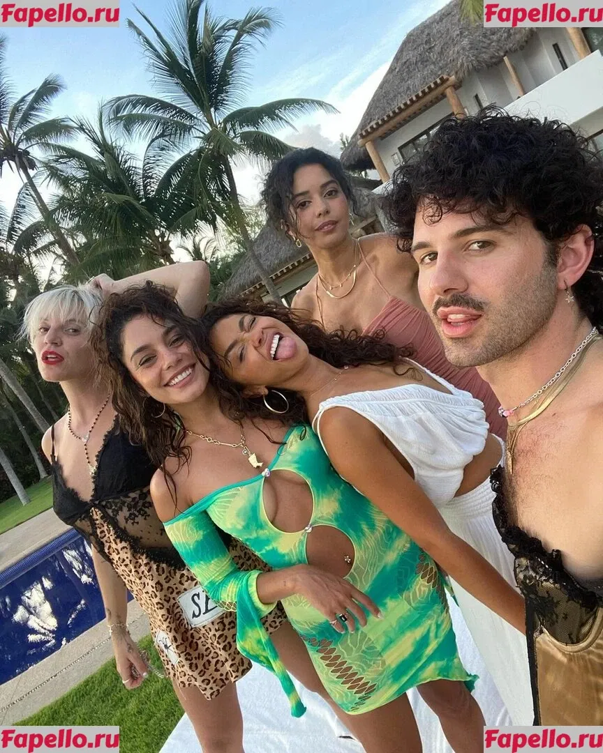 Vanessa Hudgens Onlyfans Photo Gallery 