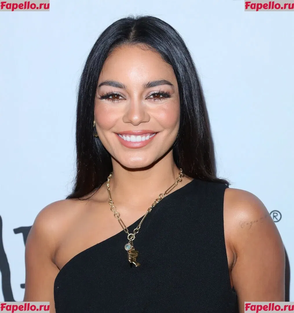 Vanessa Hudgens Onlyfans Photo Gallery 