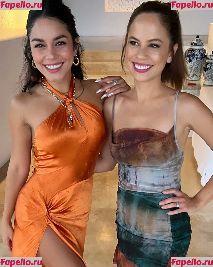 Vanessa Hudgens Onlyfans Photo Gallery 