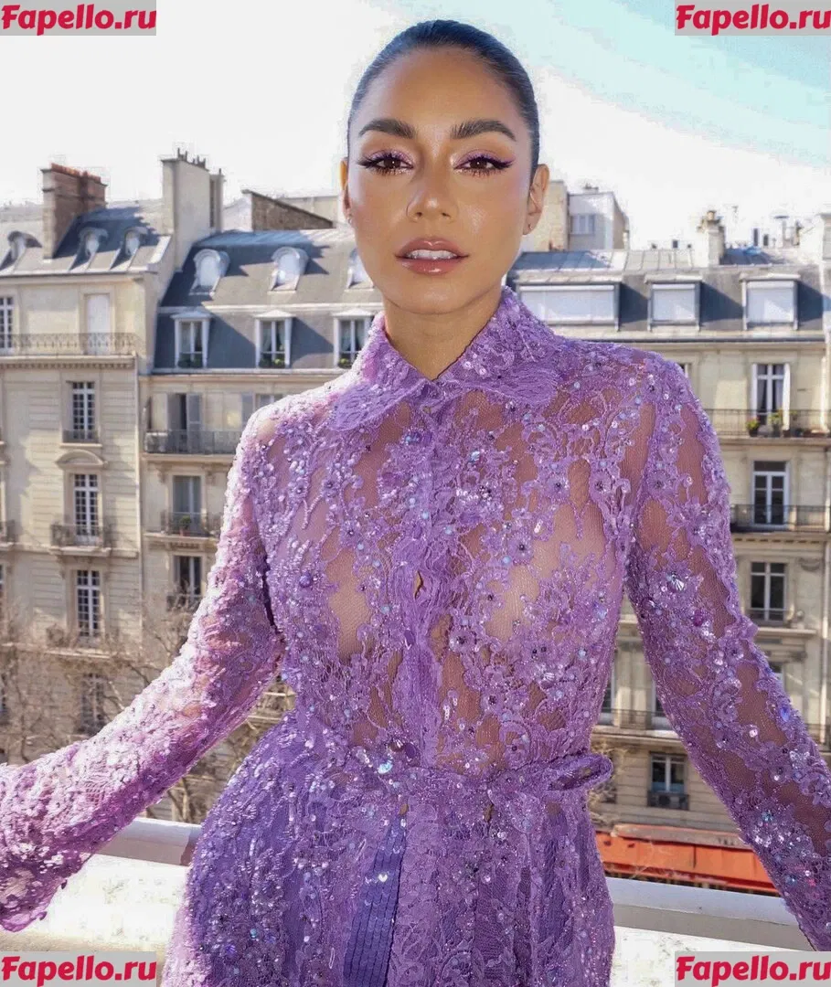 Vanessa Hudgens Onlyfans Photo Gallery 