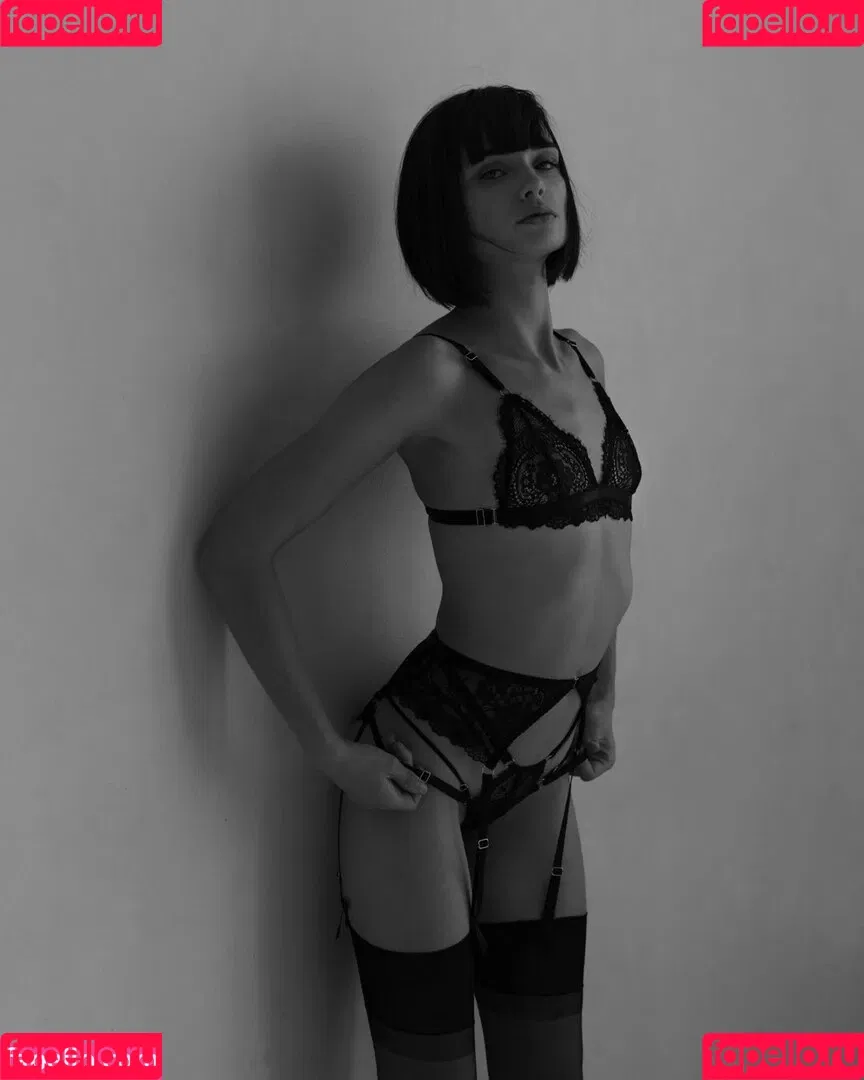 Marie Grippon Onlyfans Photo Gallery 