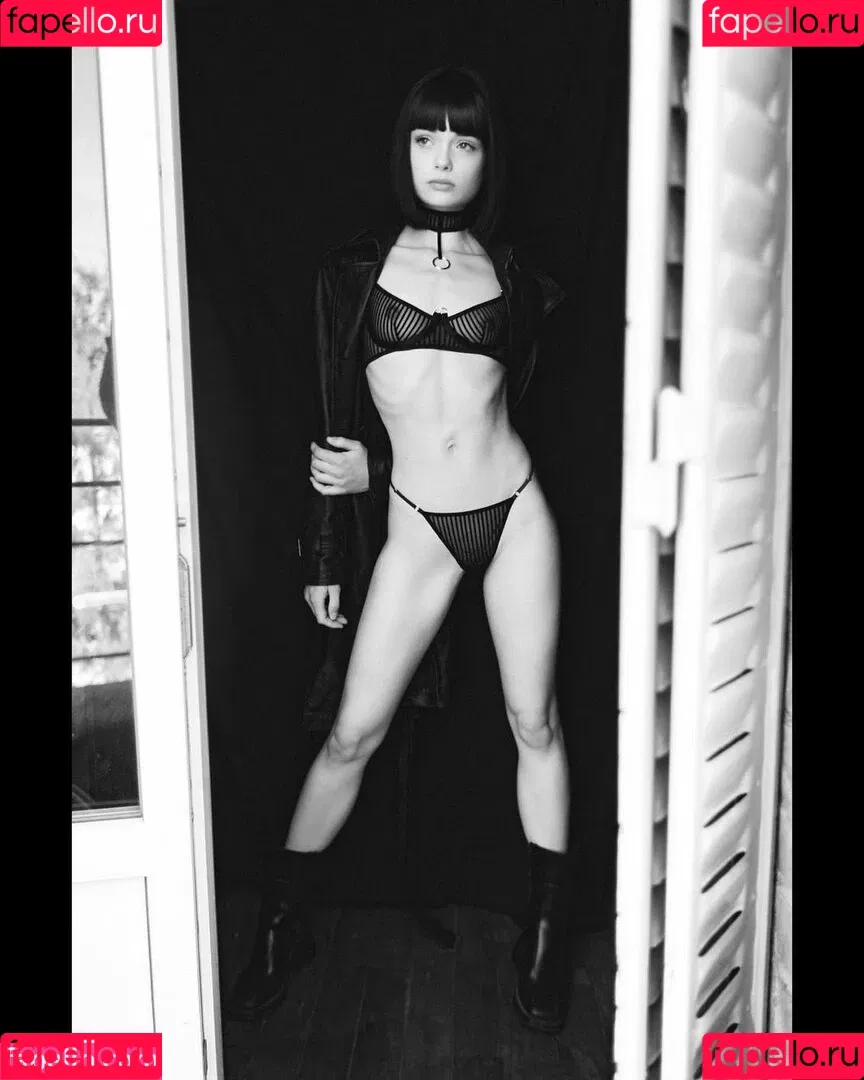 Marie Grippon Onlyfans Photo Gallery 