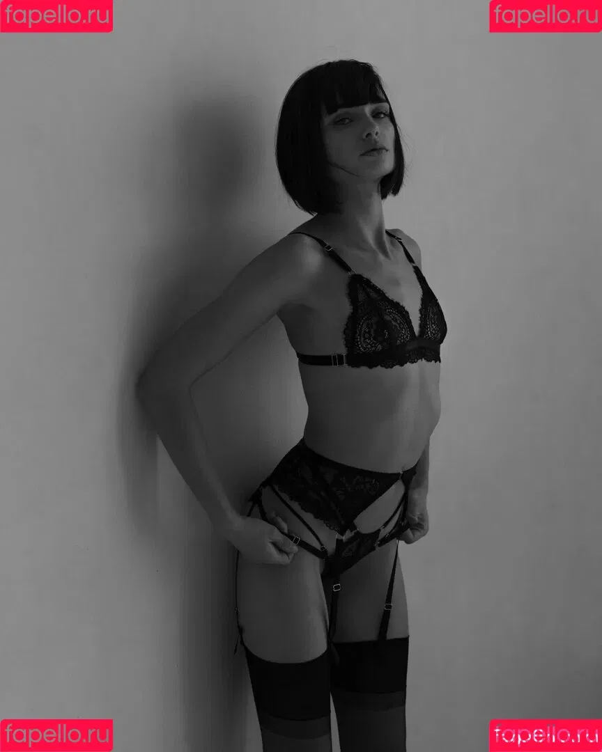 Marie Grippon Onlyfans Photo Gallery 