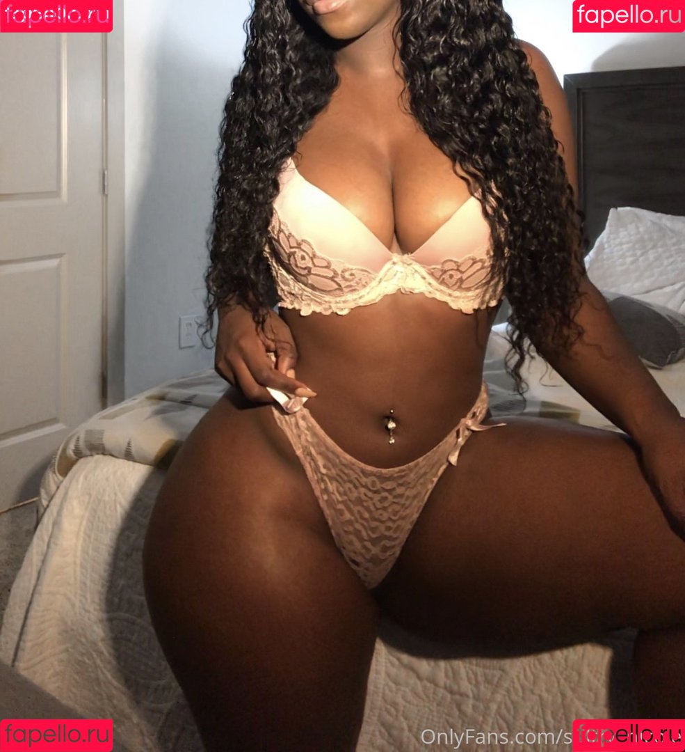 Sultry_Nicole Onlyfans Photo Gallery 