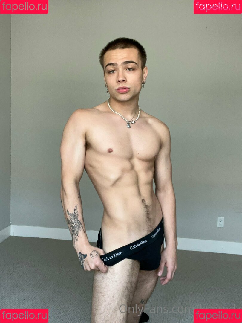 kshredz Onlyfans Photo Gallery 