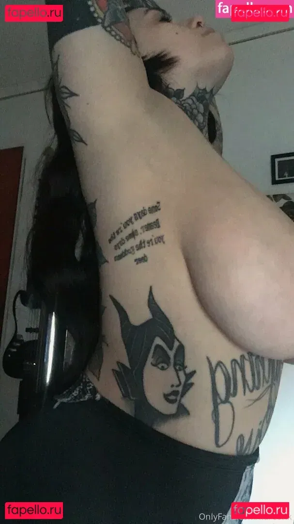 flareonx Onlyfans Photo Gallery 