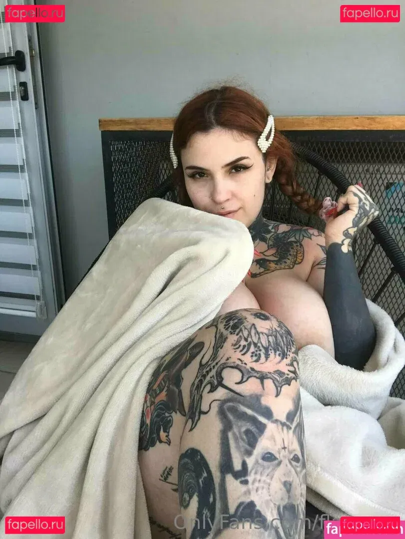 flareonx Onlyfans Photo Gallery 