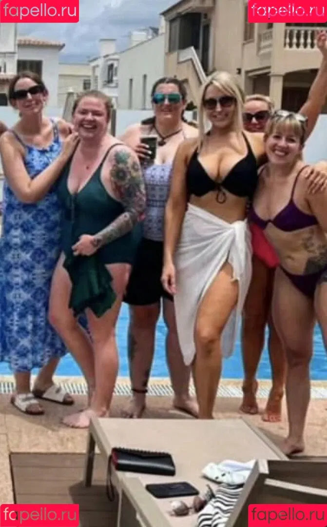 Emma Jones Onlyfans Photo Gallery 