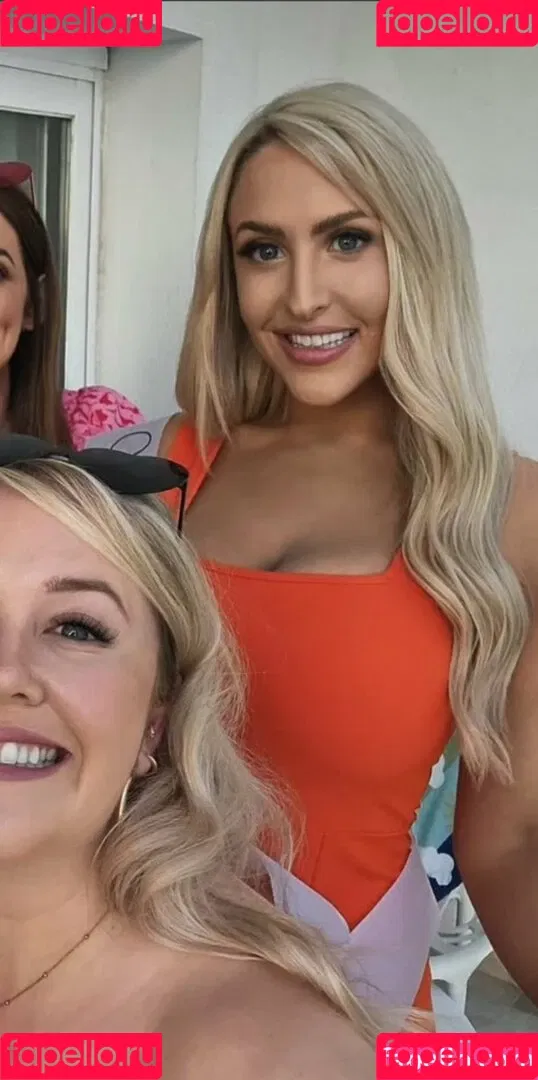 Emma Jones Onlyfans Photo Gallery 