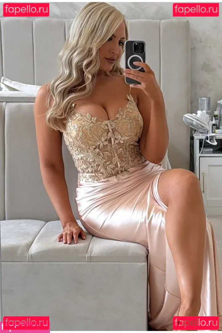 Emma Jones Onlyfans Photo Gallery 