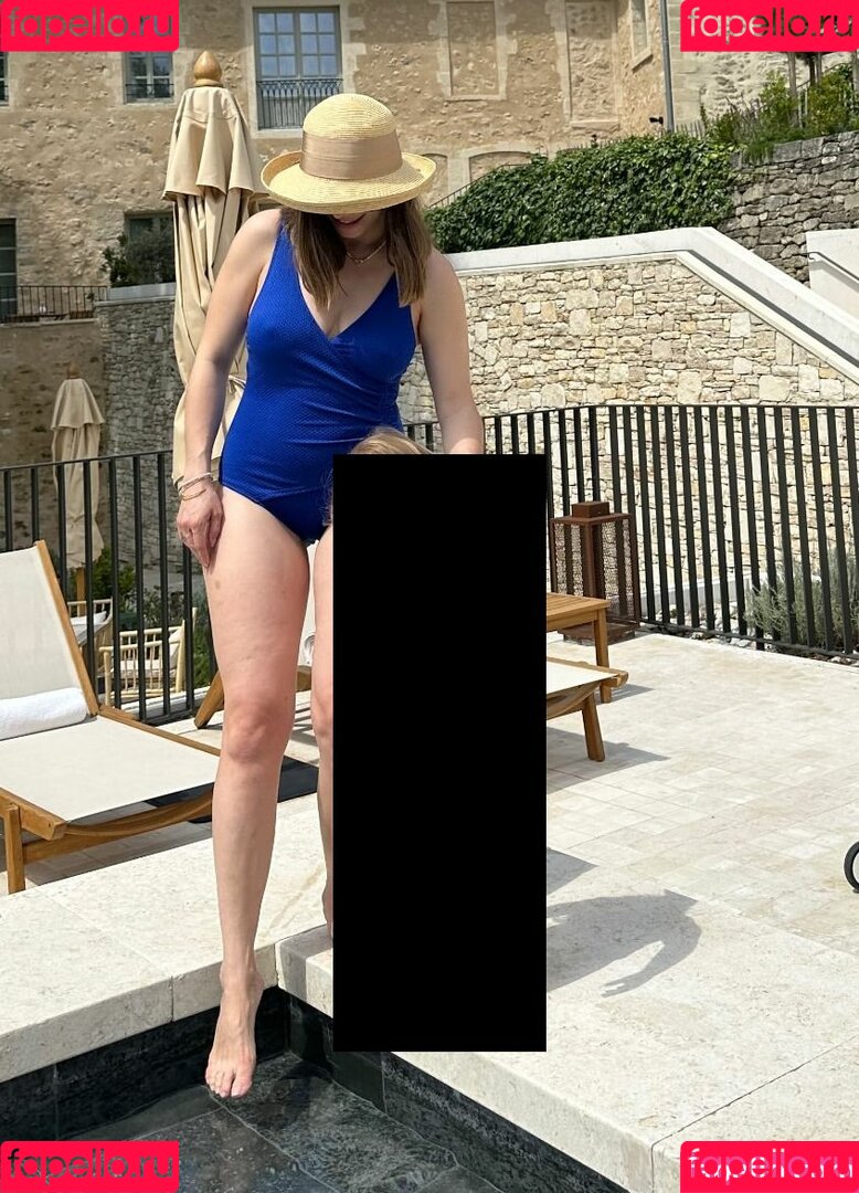 Manon Lagreve Nude Onlyfans Photo 39