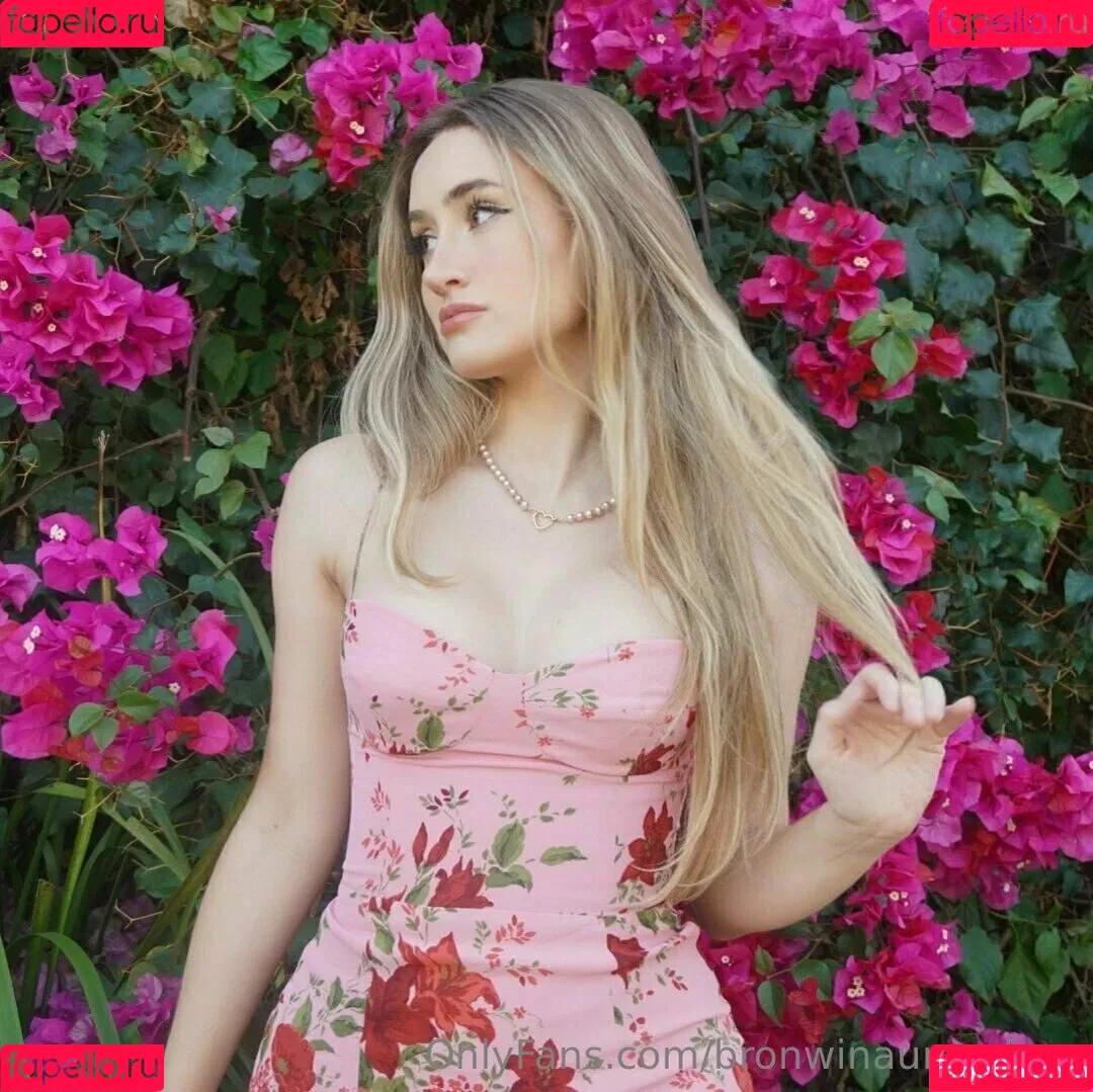 Bronwin Onlyfans Photo Gallery 