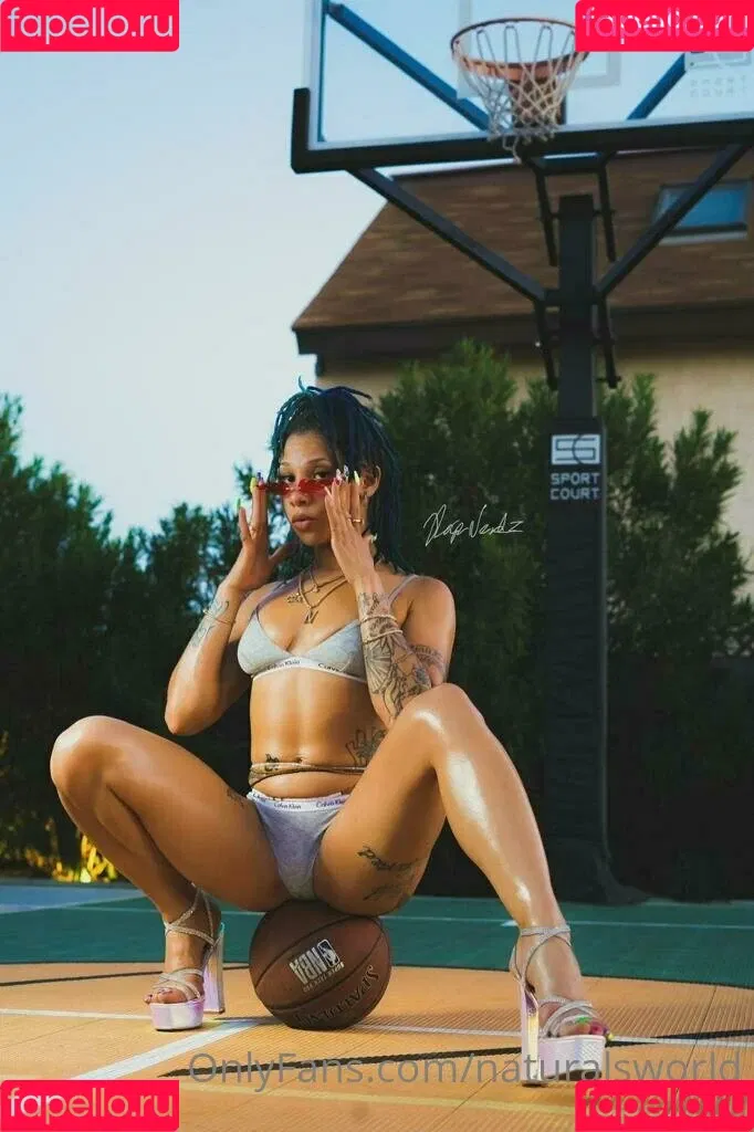 Naturalsworld Onlyfans Photo Gallery 