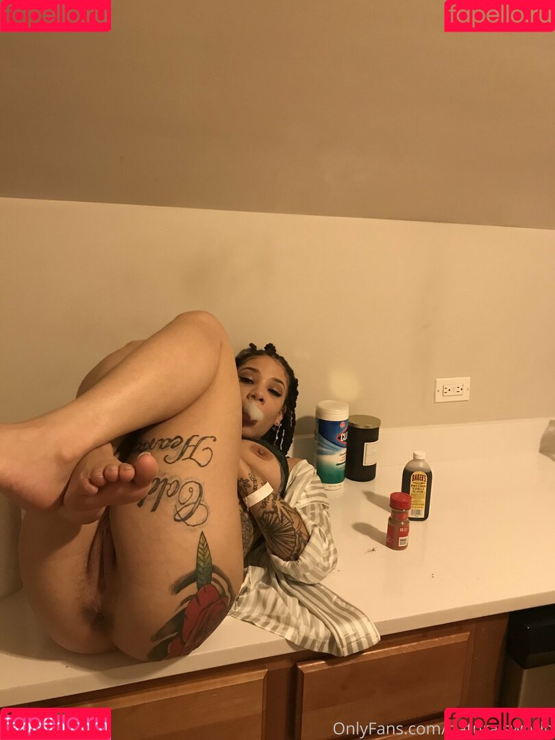 Naturalsworld Onlyfans Photo Gallery 