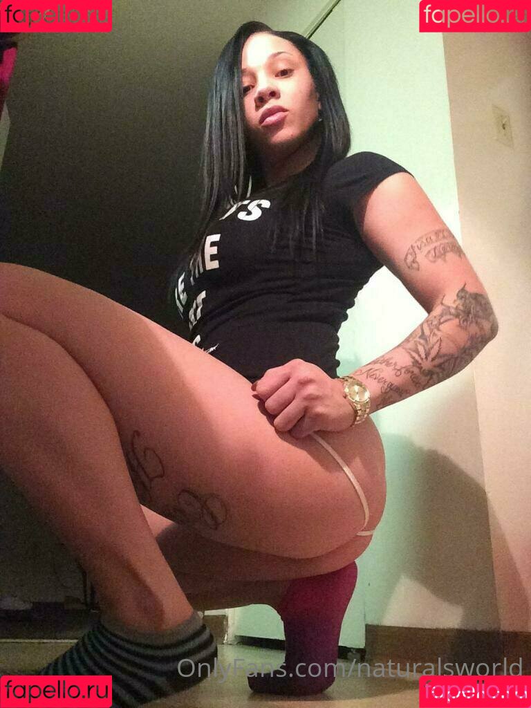 Naturalsworld Onlyfans Photo Gallery 