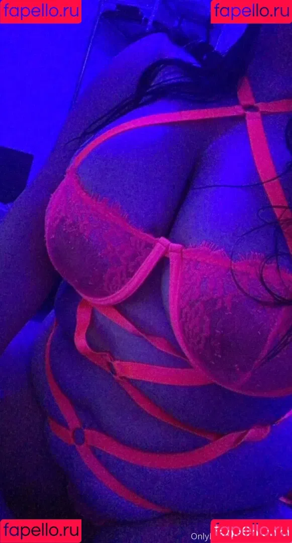 mamacitvizzy Onlyfans Photo Gallery 