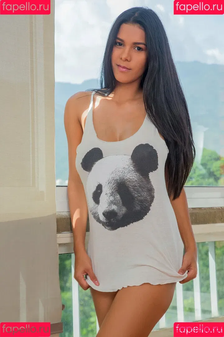 Angie Rivas Onlyfans Photo Gallery 