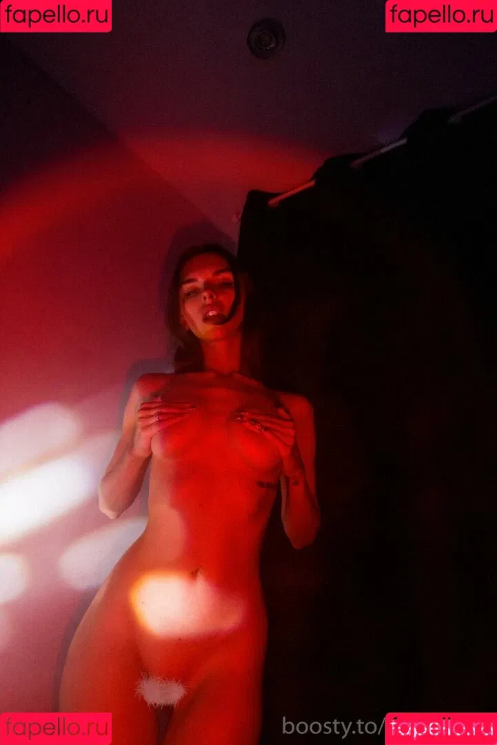 Vika Mednis Onlyfans Photo Gallery 