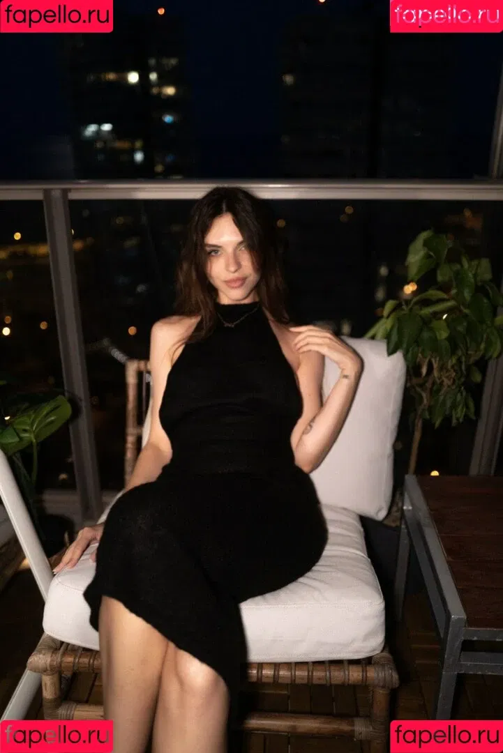 Vika Mednis Onlyfans Photo Gallery 