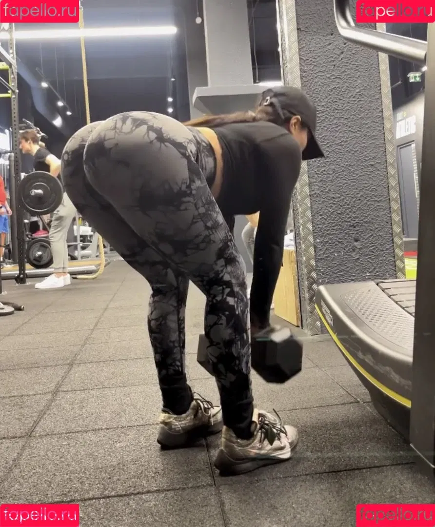 Akirayass Onlyfans Photo Gallery 