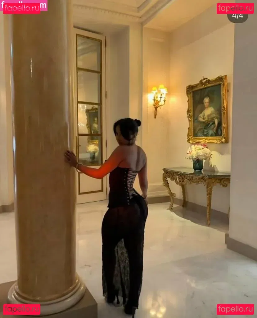 Akirayass Onlyfans Photo Gallery 