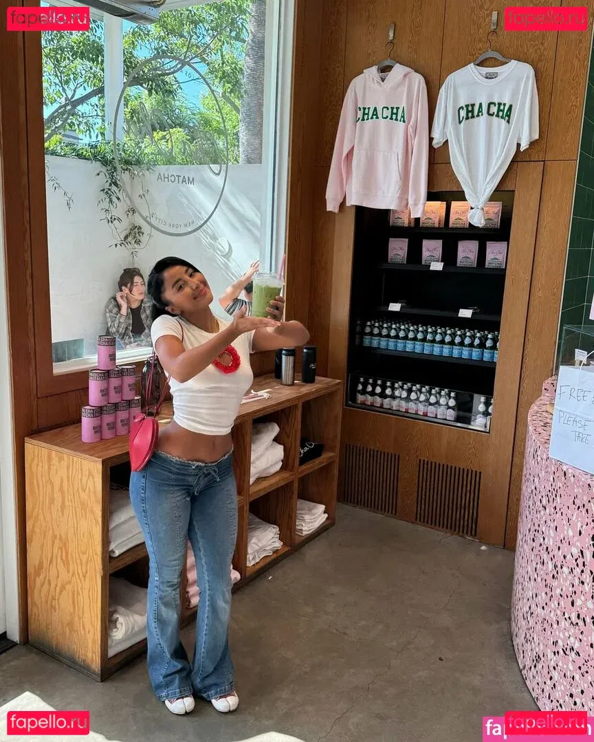 Akirayass Onlyfans Photo Gallery 