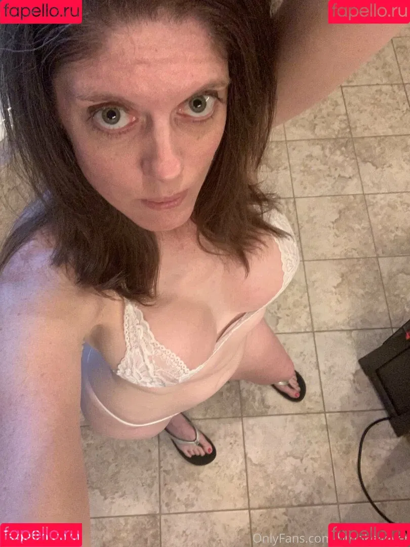 bustybrooke1 Onlyfans Photo Gallery 