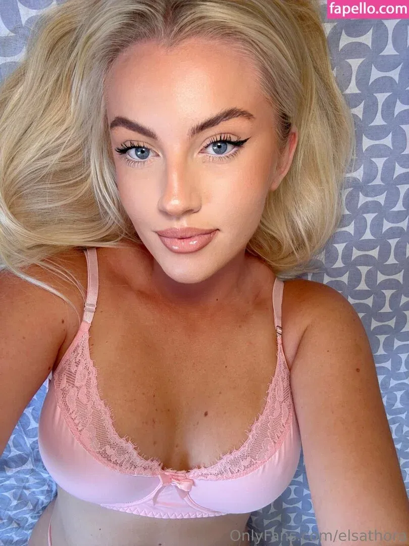 Elsathora Onlyfans Photo Gallery 