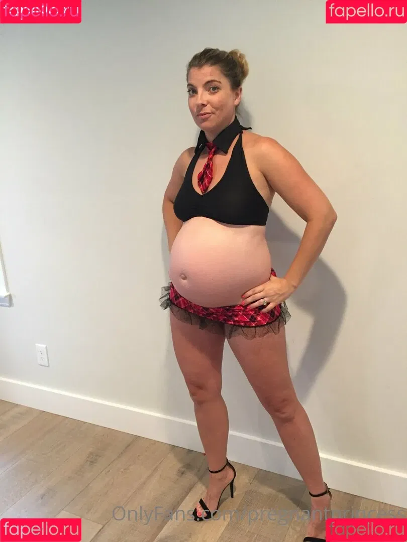 pregnantprincess Onlyfans Photo Gallery 